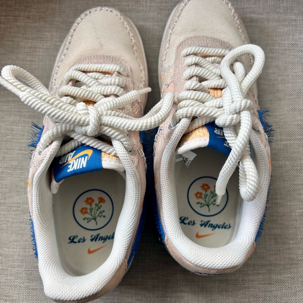Custom AF1’s - Picture 3 of 5